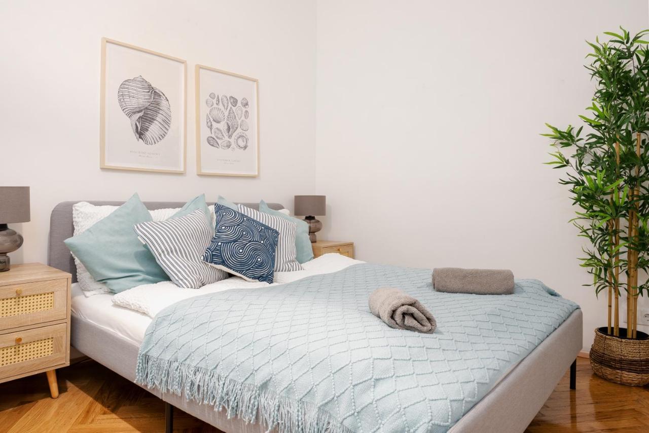Designer Apartment, 5 Min To Center Apartamento *